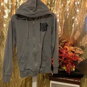 Sweater gray undefeated